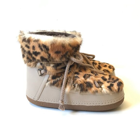 NEW INUIKII Classic Snow Boots Womens 37 7 Brown Leopard Jaguar Wild Print Shoes - Picture 3 of 12